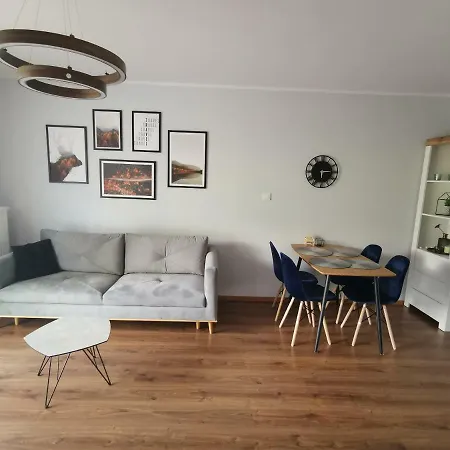 Apartment 2k *