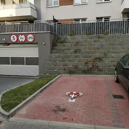 2k Apartment *